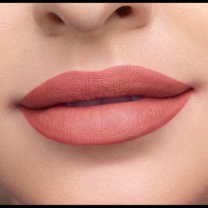 New NIB! Tarte Tartiest Glossy Lip Paint• Delish